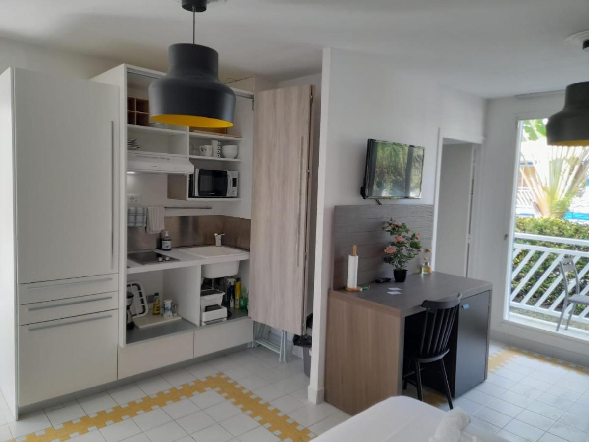 Studio 25 M Manganao Joela 4 Personnes Avec Machine A Laver (Adults Only) Saint-Francois (Grande-Terre) Exterior foto