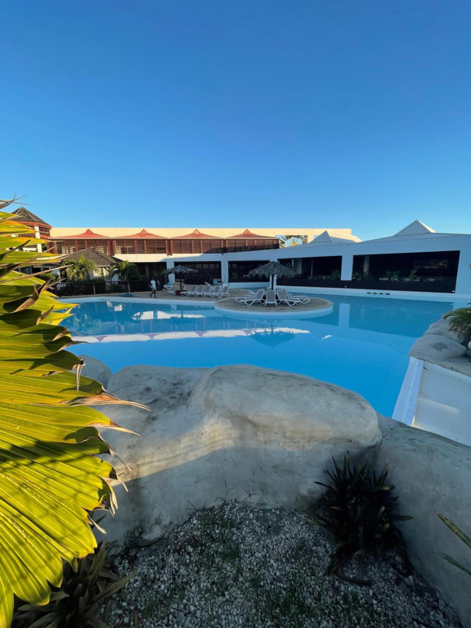 Studio 25 M Manganao Joela 4 Personnes Avec Machine A Laver (Adults Only) Saint-Francois (Grande-Terre) Exterior foto